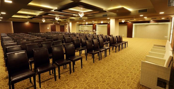 The Orbis Hotel Coimbatore Bagian luar foto