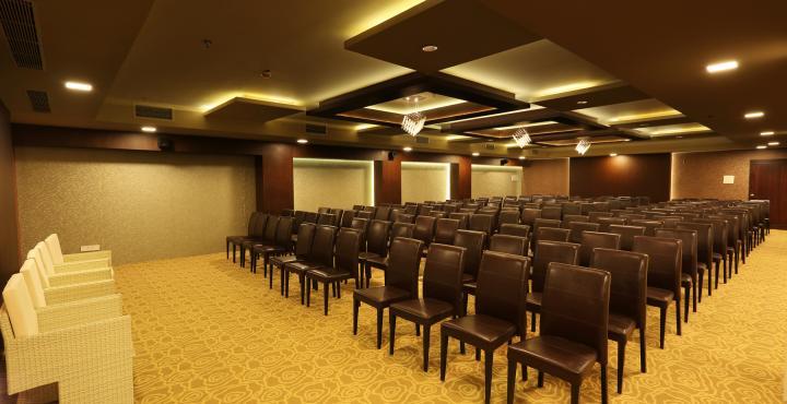 The Orbis Hotel Coimbatore Bagian luar foto